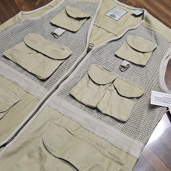Bugle Boy Fishing Vest - Picture 2 of 8
